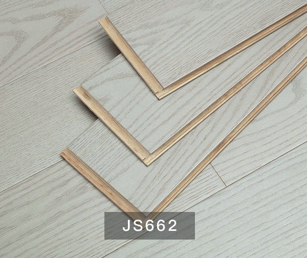 JS662紅橡多層實(shí)木復(fù)合地板金屬漆